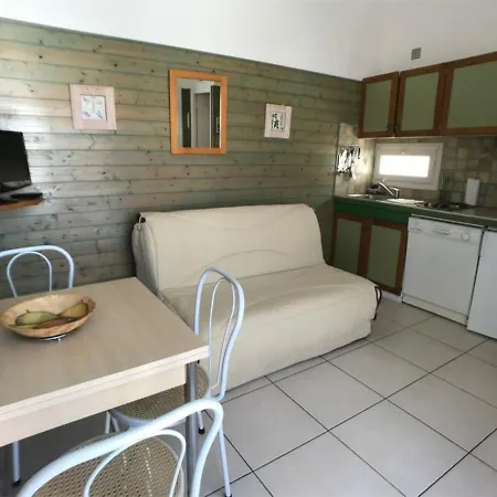 T2 A 150m De La Plage, 5 Couchages, Terrasse, Parking, Proche Commerces - Port - Fr-1-81-71 *