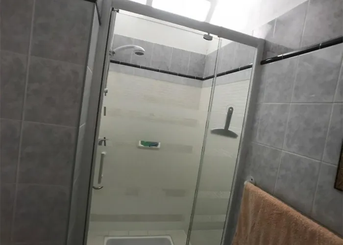 Lägenhet T2 A 150m De La Plage, 5 Couchages, Terrasse, Parking, Proche Commerces - Port - Fr-1-81-71