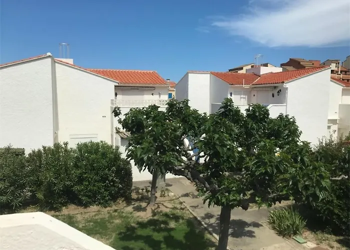 T2 A 150m De La Plage, 5 Couchages, Terrasse, Parking, Proche Commerces - Port - Fr-1-81-71 Lägenhet